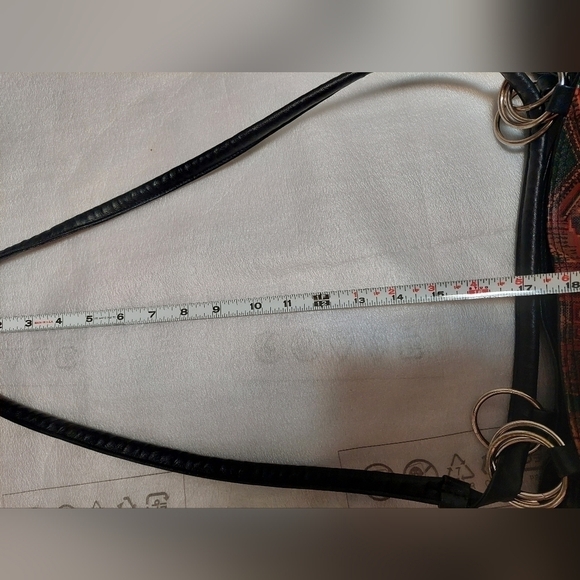 Chenson Synthetic Hobo Tote Bag with Aztec Flare - Picture 13 of 15